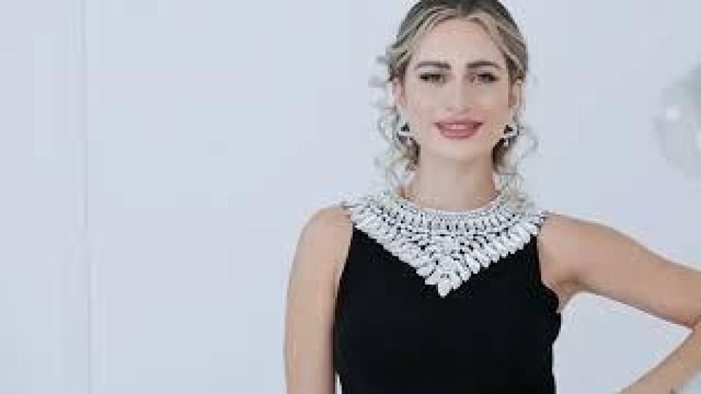 فستان سهرة اسود