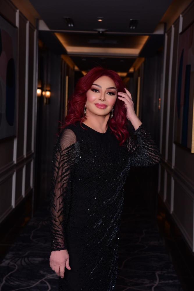 إطلاله الفنانة نبيلة عبيد