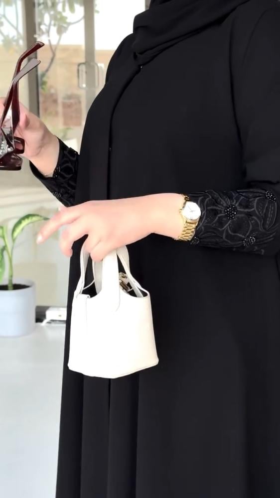 عبايه  نجود