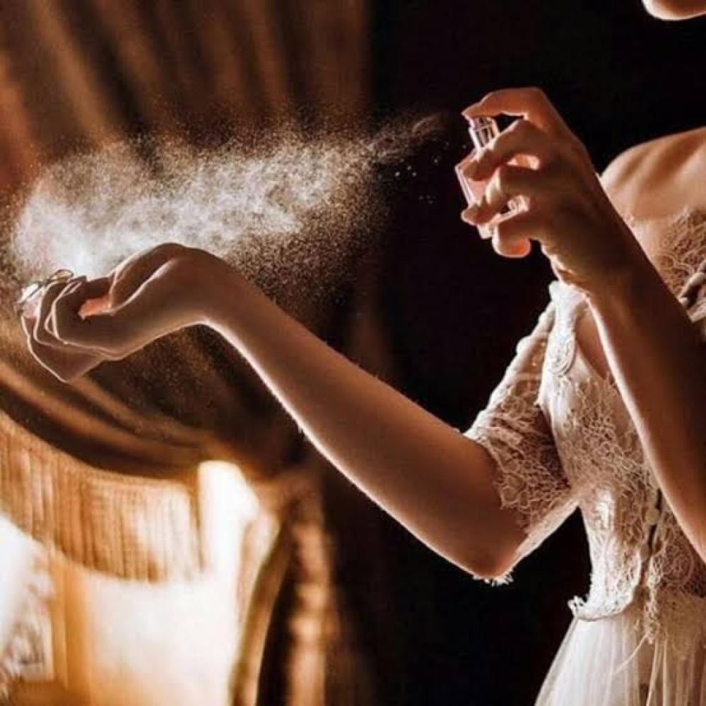 أكثر عطر نسائي جذاب ومثير فرموني 2024