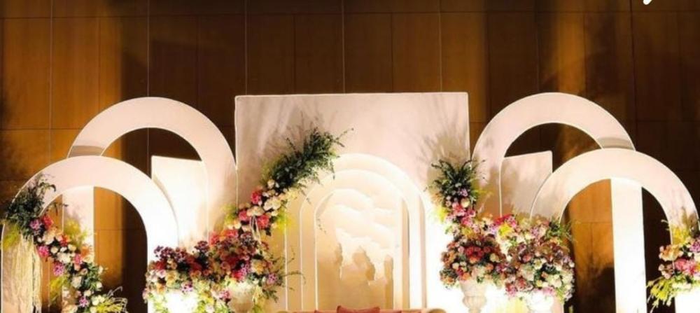 باقة العنبر - تزيين وتنسيق قاعات الزفات والمناسبات