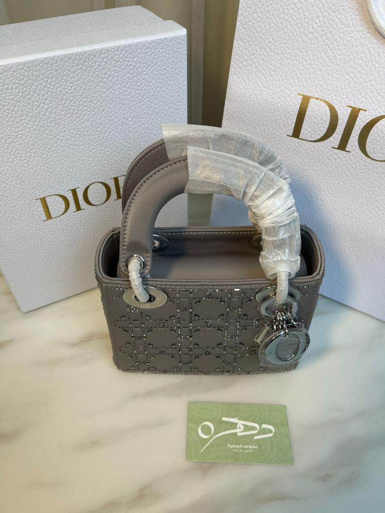 شنطة ديور Mini Lady كرستال - فضي مقاس 17