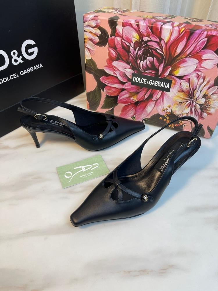 حذاء دولتشي آند غابانا بكعب باللون الأسود