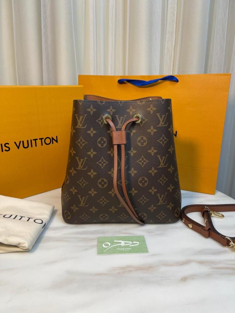 شنطة لويس فيتون نيونوي إم إم حروف - بني