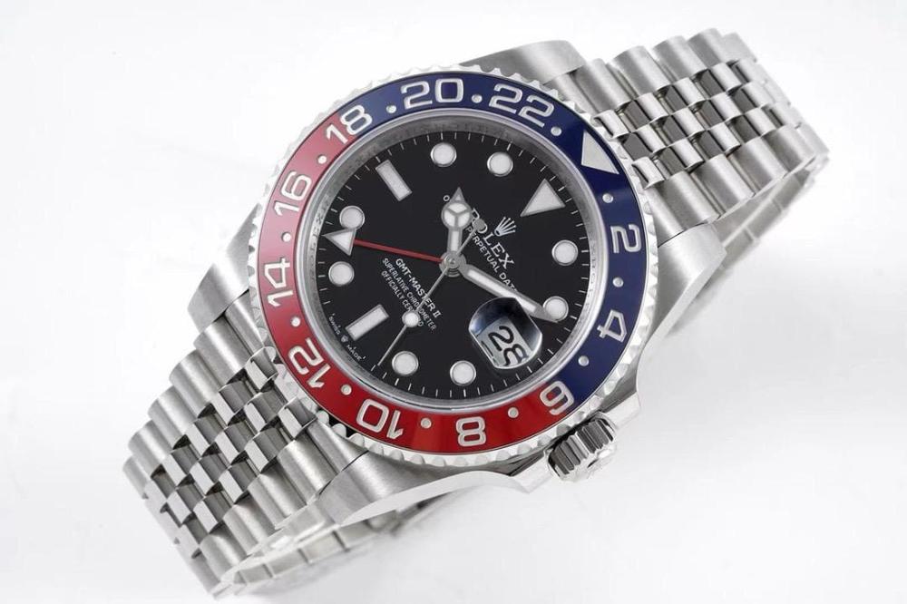 ساعة رولكس جي إم تي ماستر II