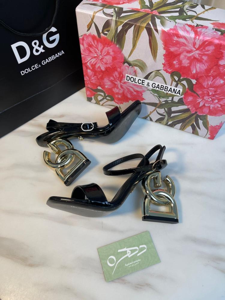 صنادل كيرا دي جي باروكي الجلدية من دولتشي