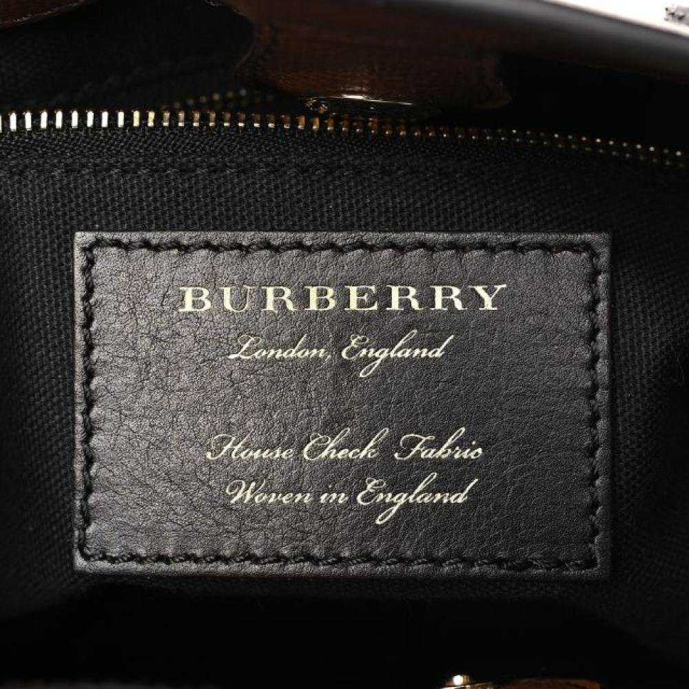 حقيبة توت بانر من بيربري - بني