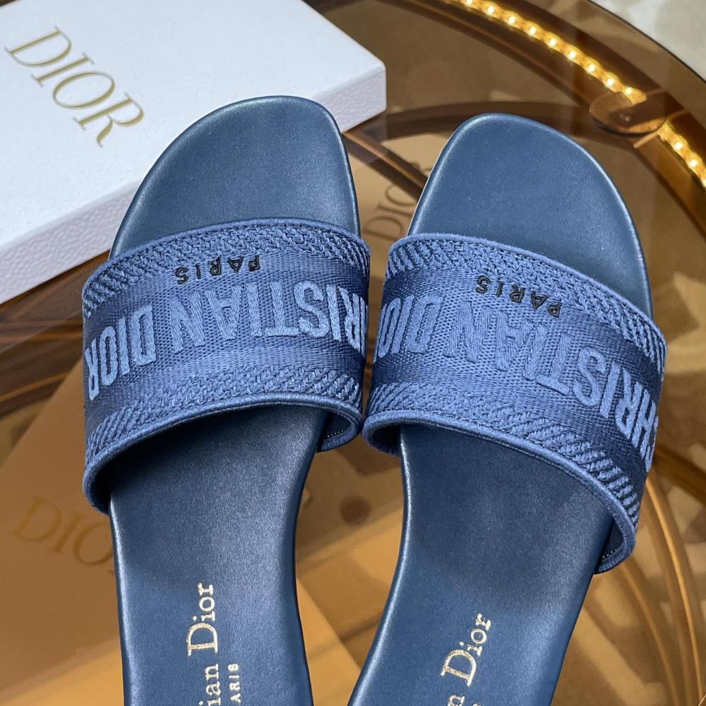 ديور Dway Slide 3