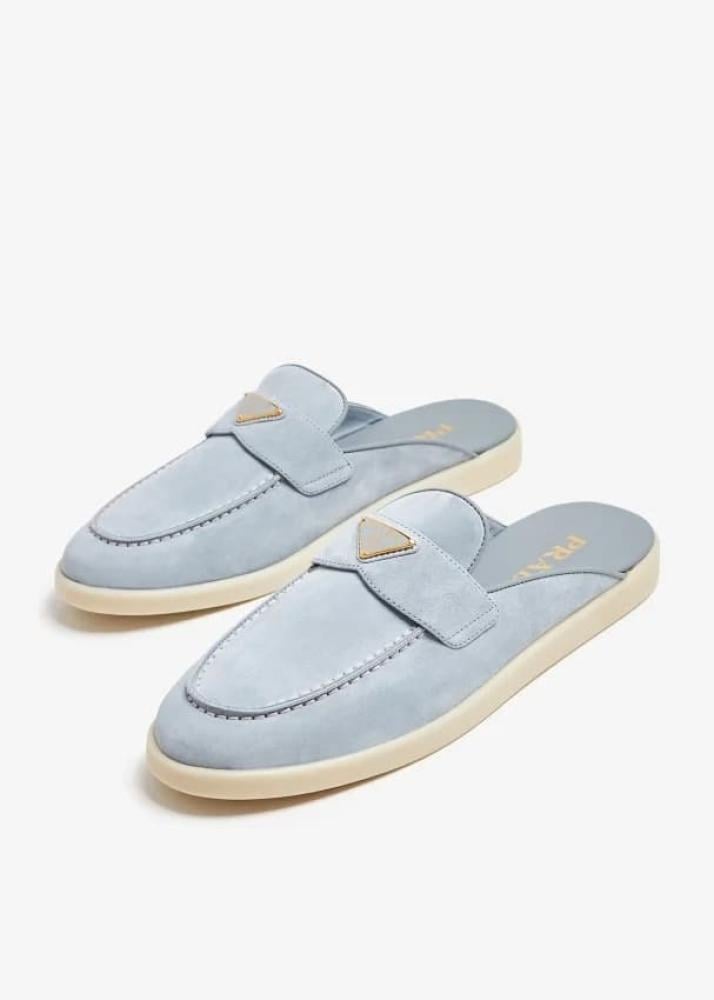 حذاء برادا من الشامواه مفتوح