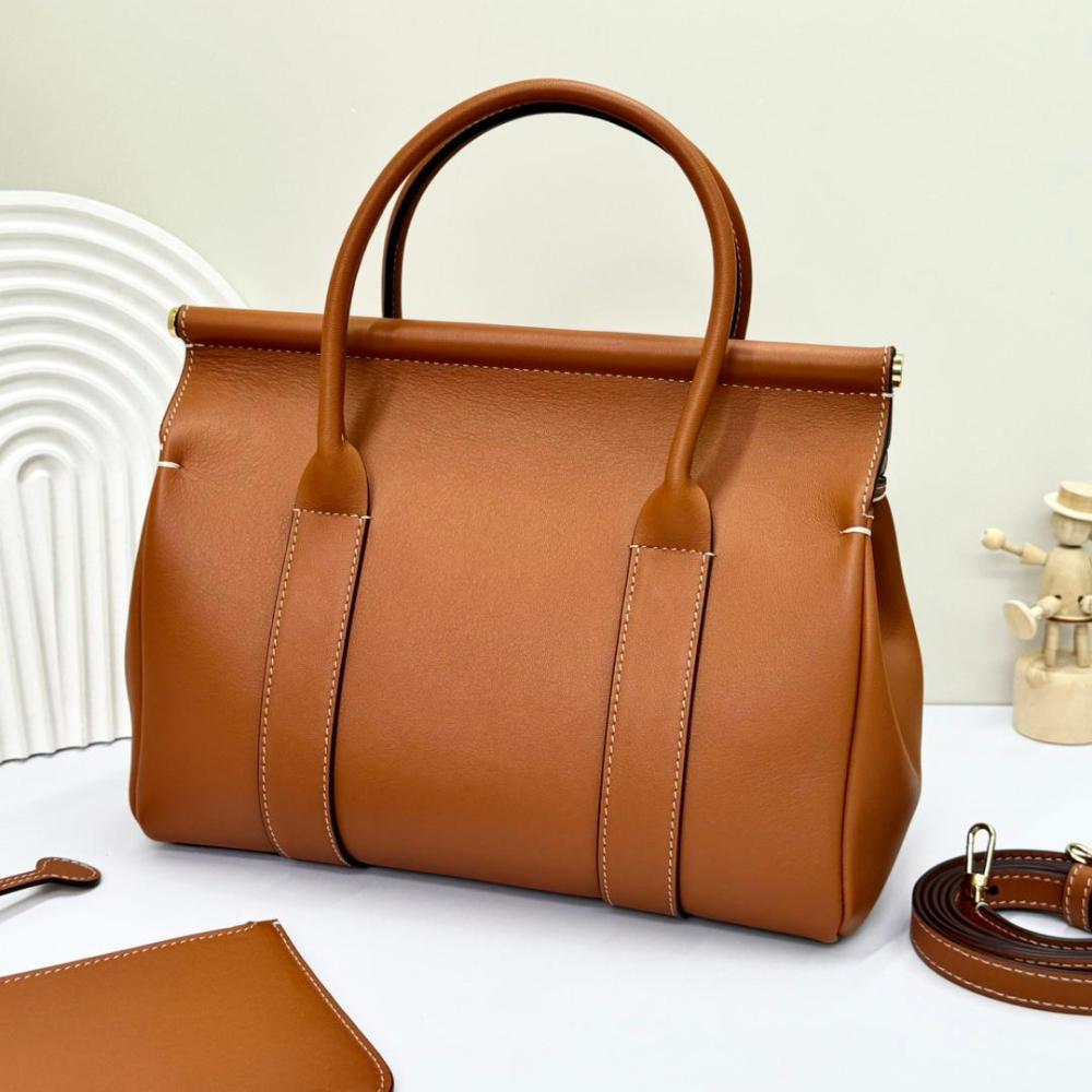 حقيبة Loom Bag L25 من لوربيانو