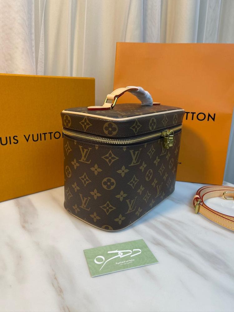 حقيبة نايس فانيتي من لويس فيتون - مقاس 24