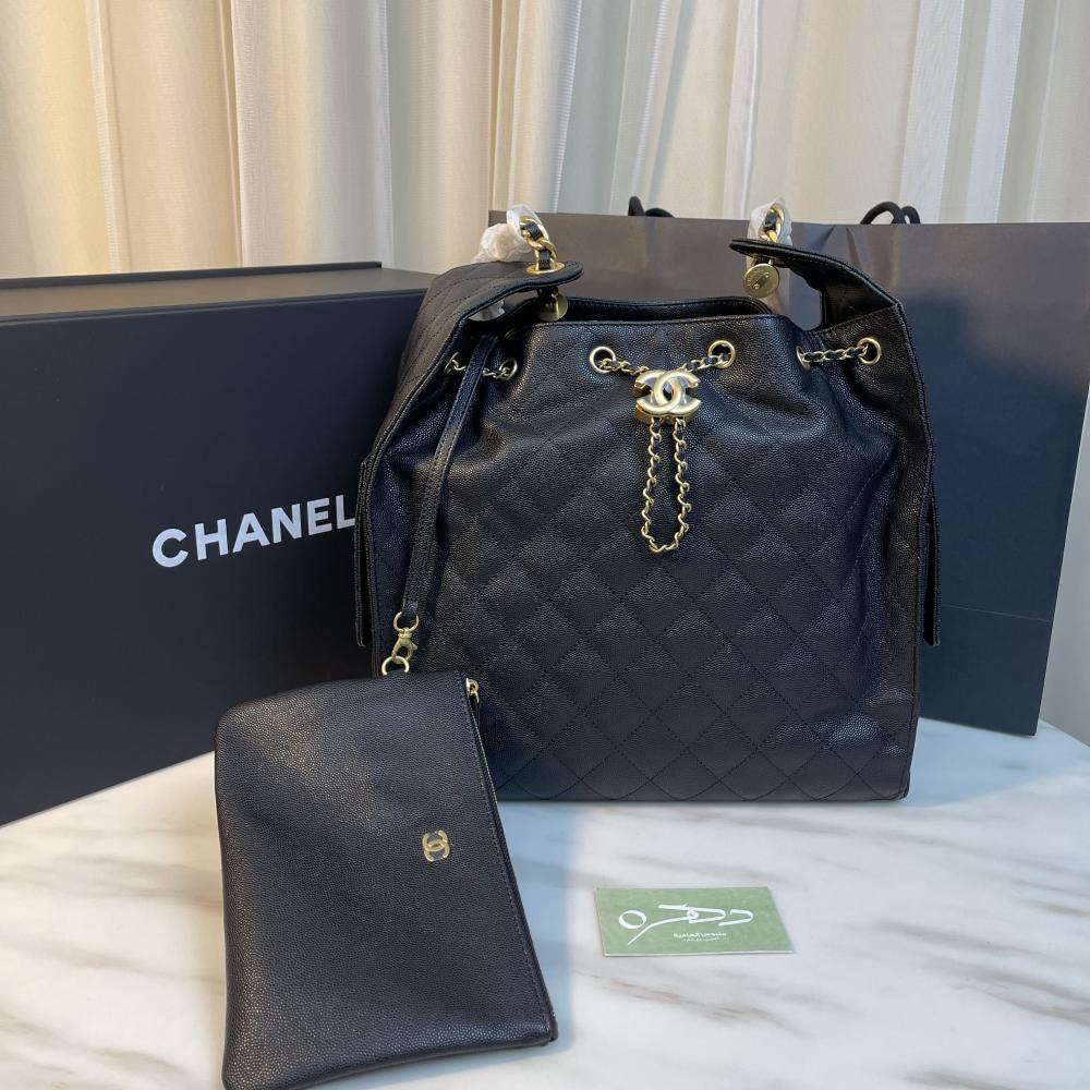 حقيبة جلد وهاردوير ذهبي من شانيل