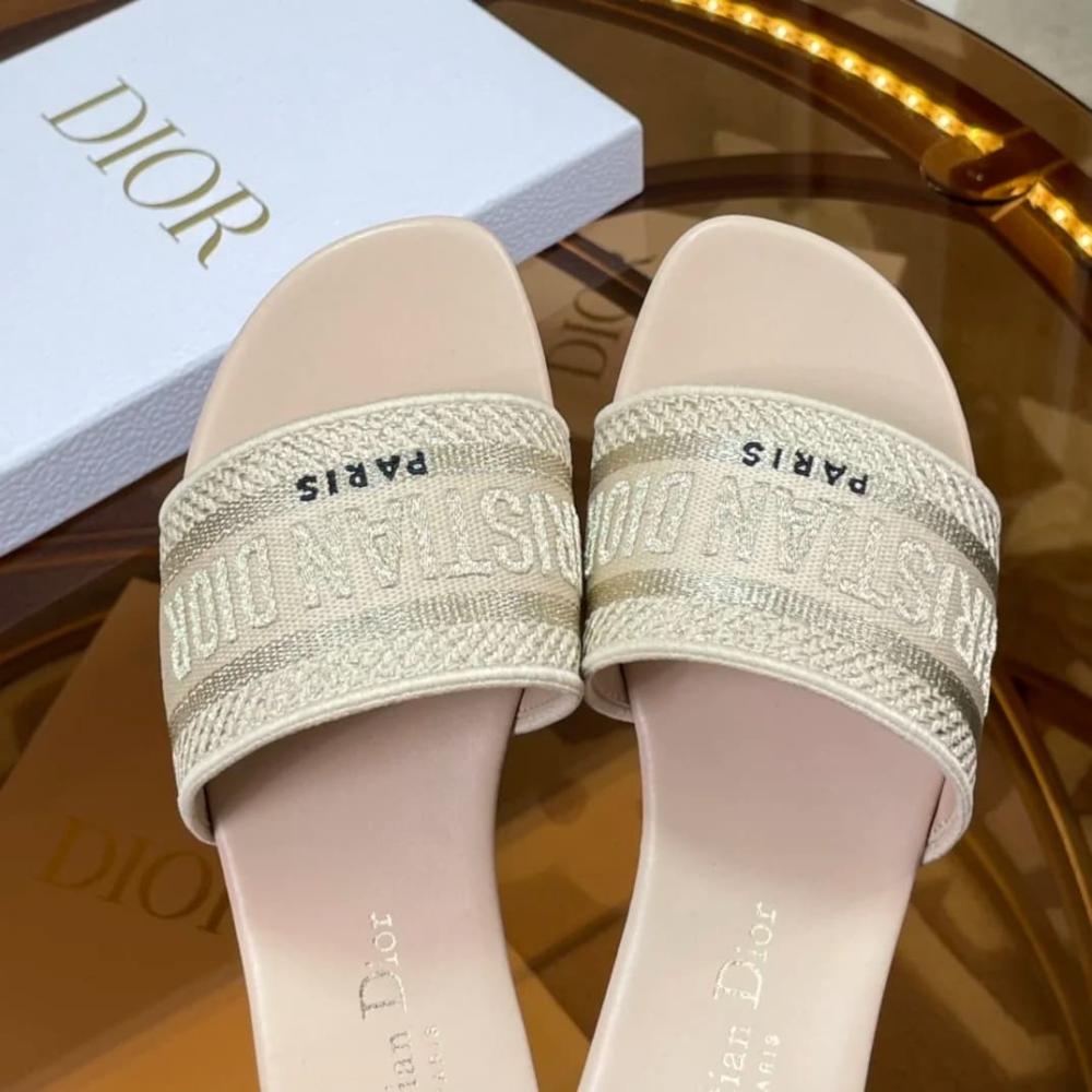 ديور Dway Slide 3