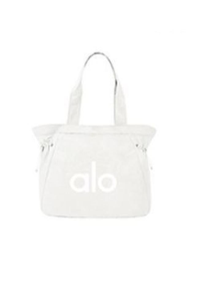 حقيبة يد كاجوال عصرية جديدة من ALO Yoga