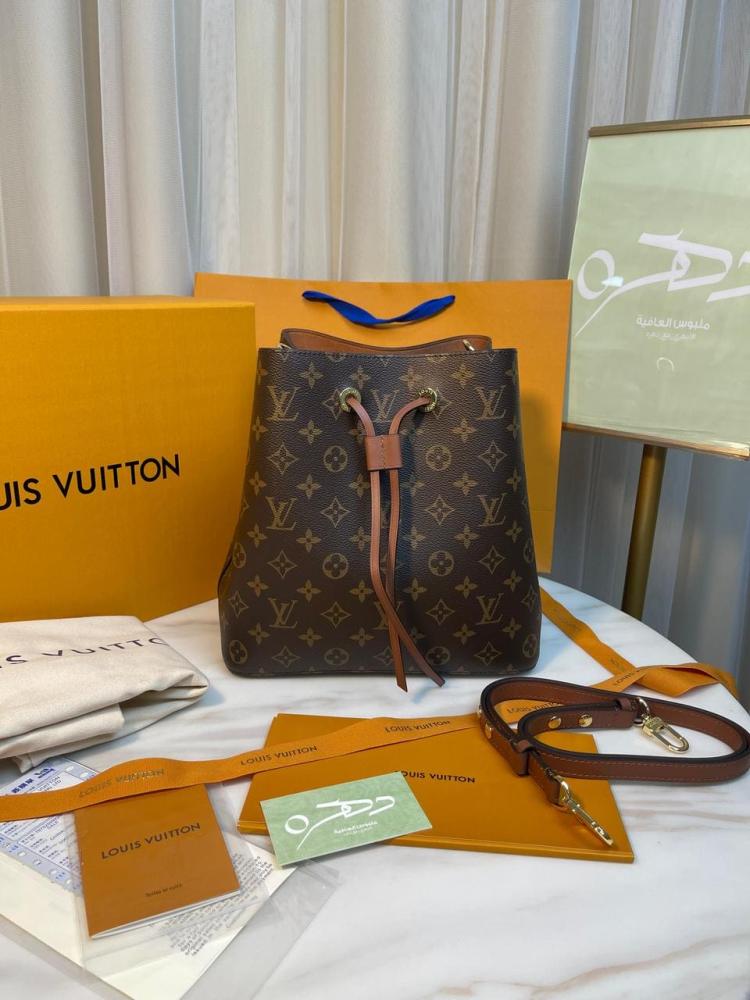 شنطة لويس فيتون نيونوي إم إم حروف - بني