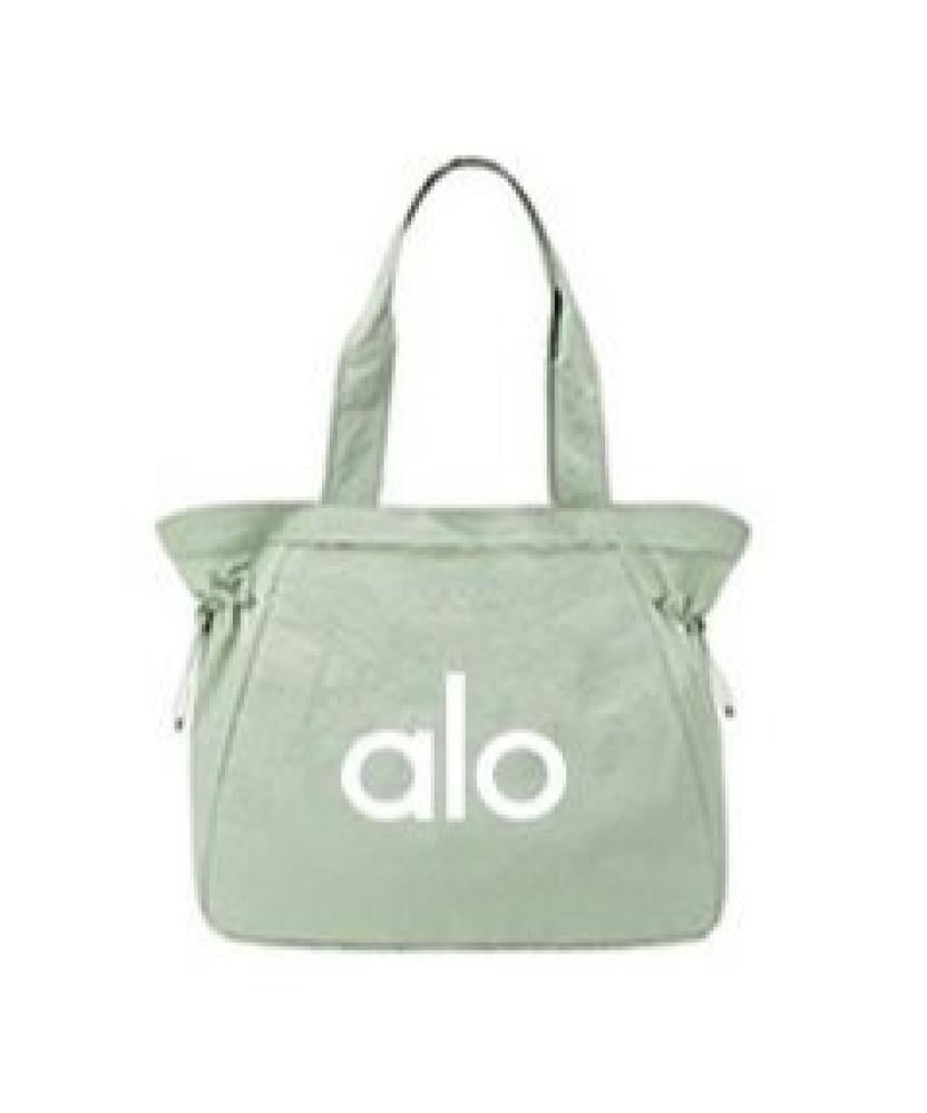 حقيبة يد كاجوال عصرية جديدة من ALO Yoga