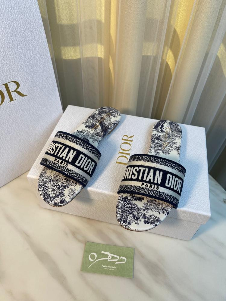 ديور Dway Slide 1