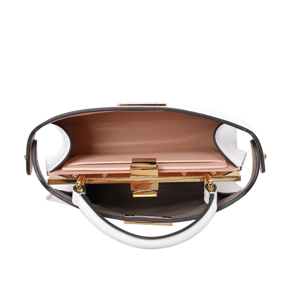 شنطة فندي بيكابو سمول 27 - أبيض