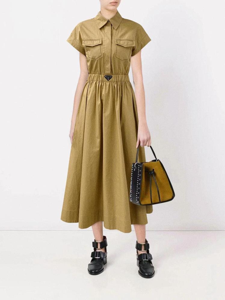 فستان برادا ميدي بتصميم أنيق