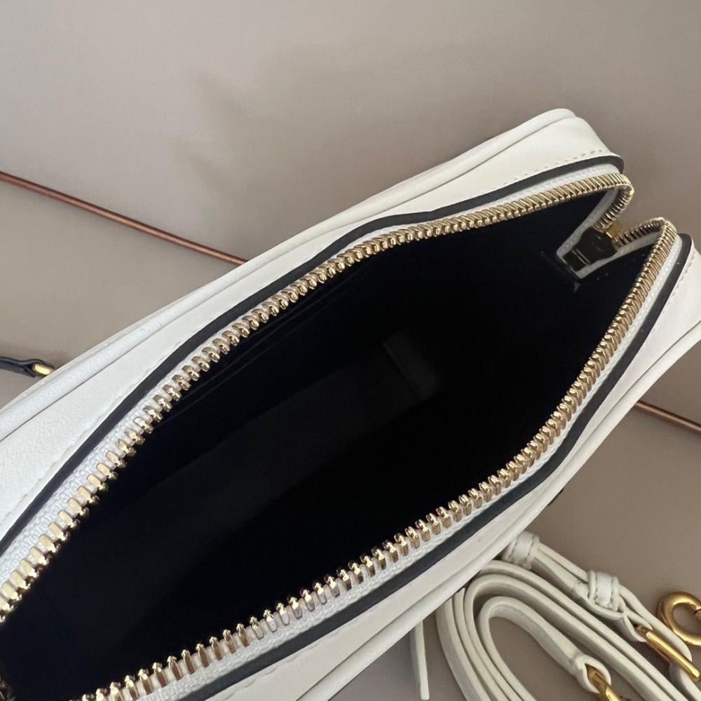 حقيبة يد فالنتينو غارافاني فيفا سوبرستار 20 سم