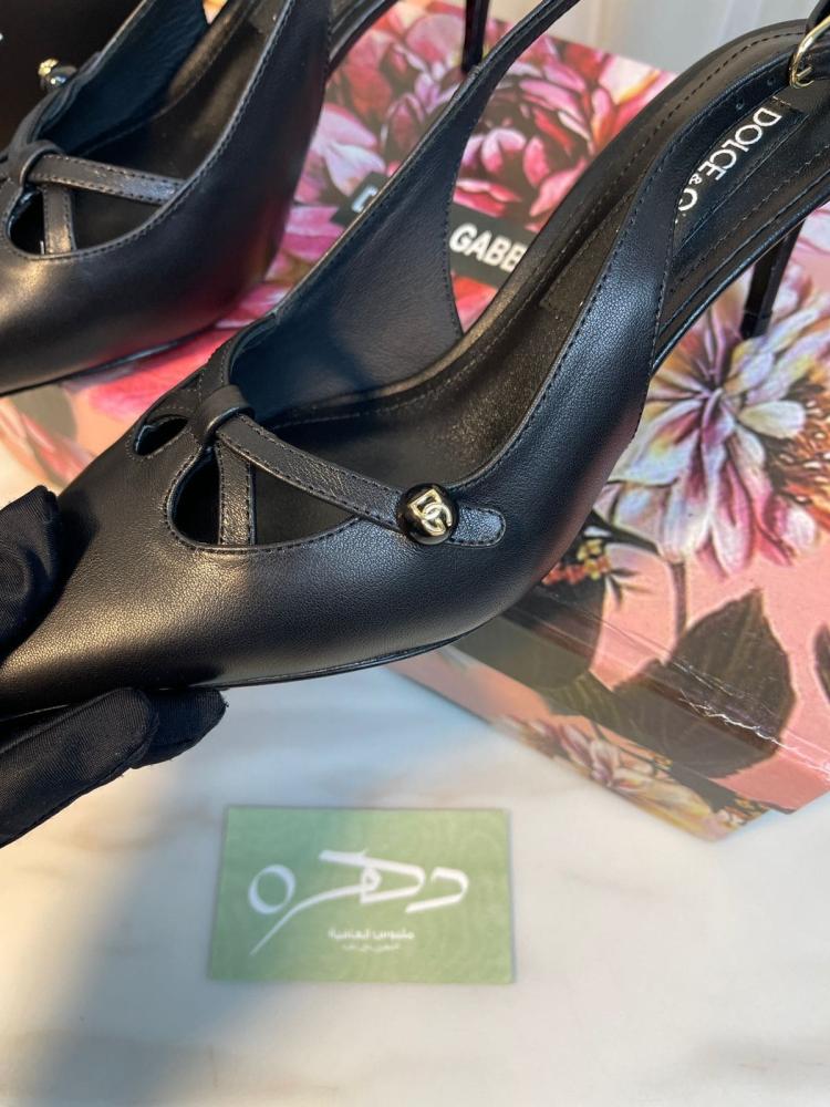 حذاء دولتشي آند غابانا بكعب باللون الأسود