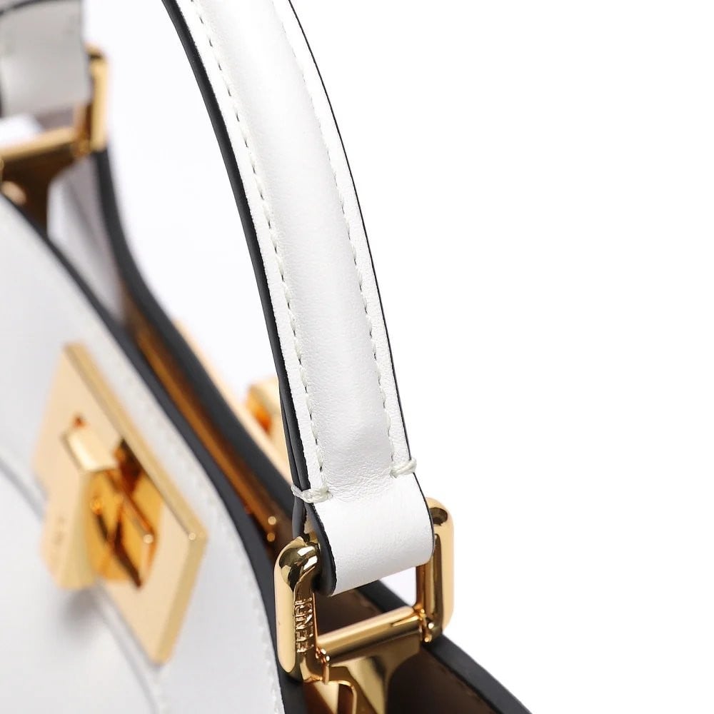 شنطة فندي بيكابو سمول 27 - أبيض