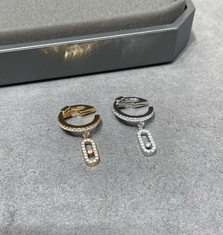 أقراط ميسيكا موف أونو الكريستالي بمشبك