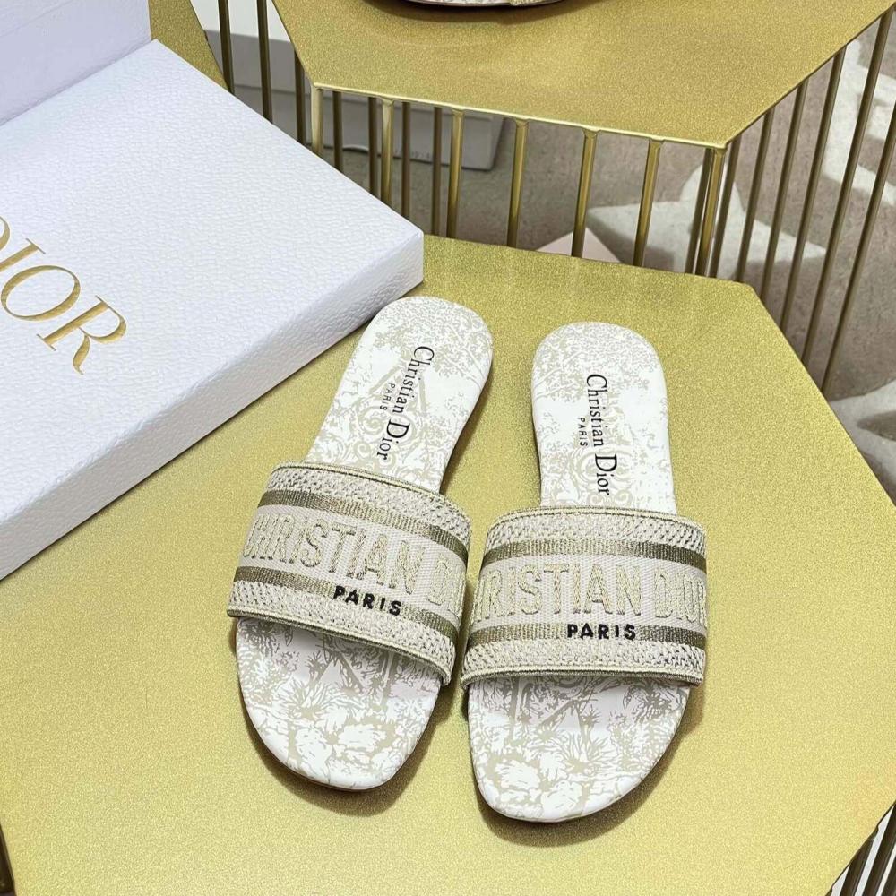 ديور Dway Slide 1