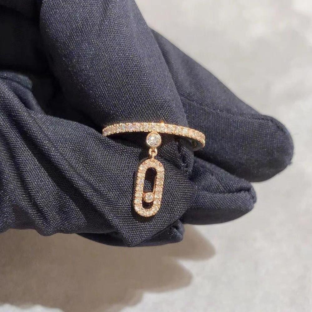 خاتم موف أونو مع قلادة مرصعة بالكريستال من ميسيكا