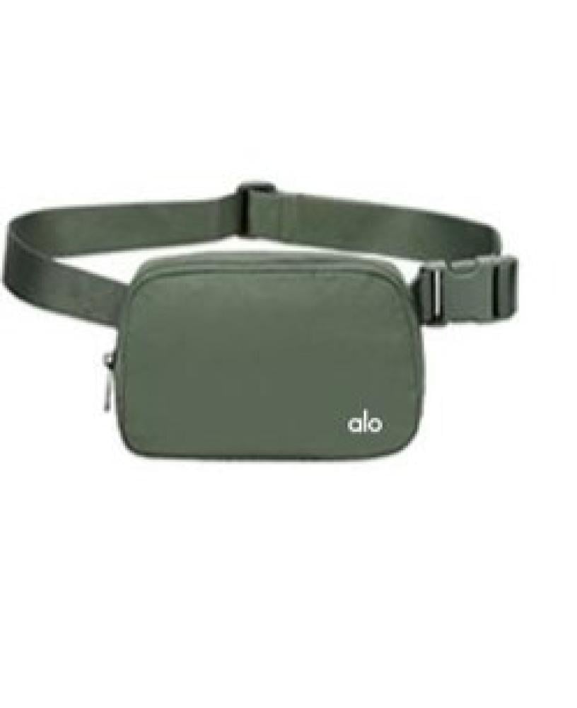 حقيبة خصر وكتف ايفري وير من ALO YOGA