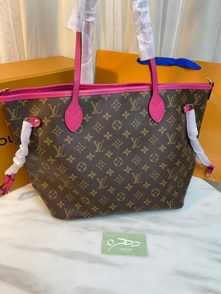 حقيبة نيفرفول باندوليير بوجهين 31 سم من لويس فيتون