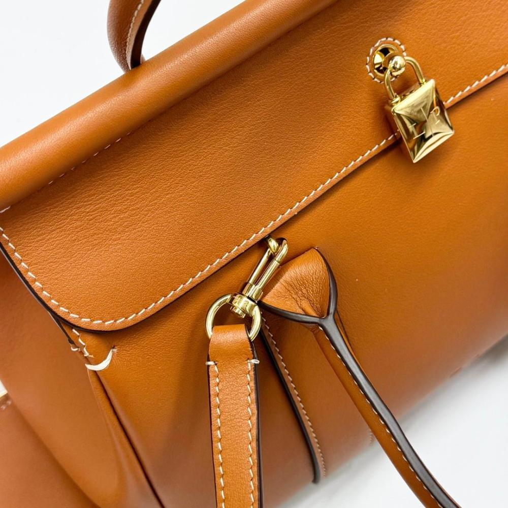 حقيبة Loom Bag L25 من لوربيانو