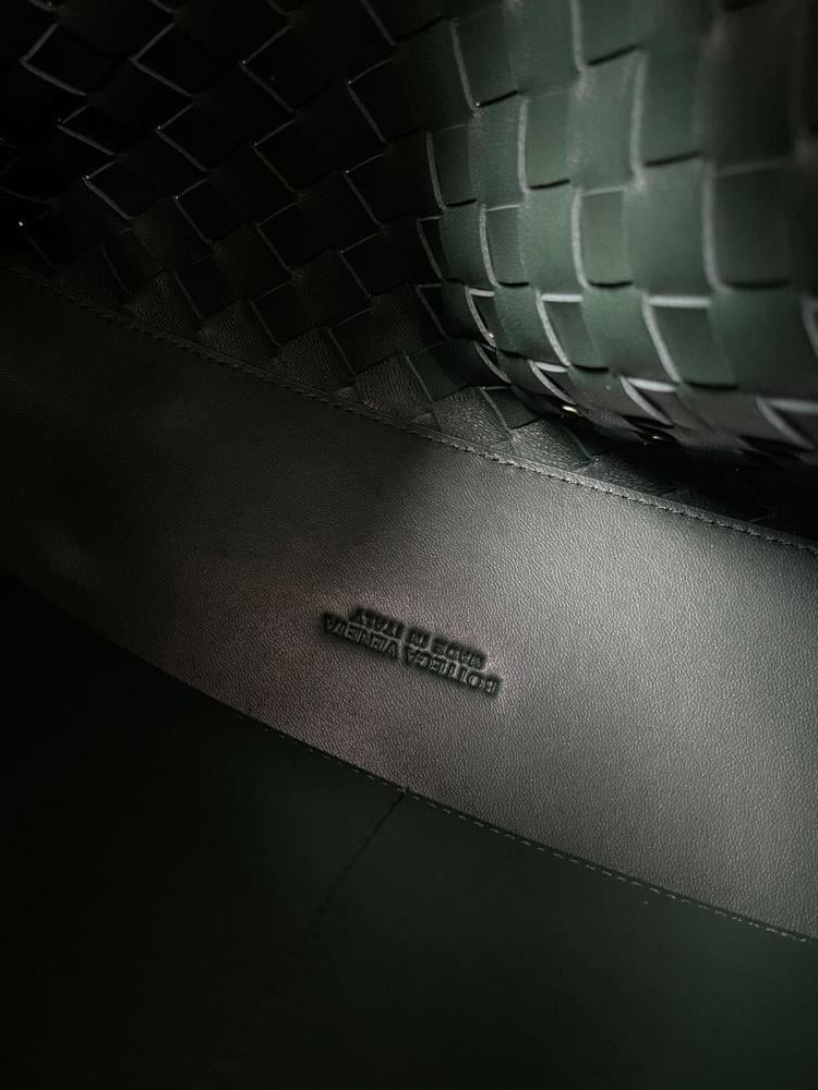 شنطة بوتيقا أنديامو 32 - أخضر غامق