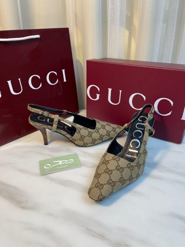 صندل قوتشي جي جي سلينقباك كانفس بكعب 7.5 سم - بيج