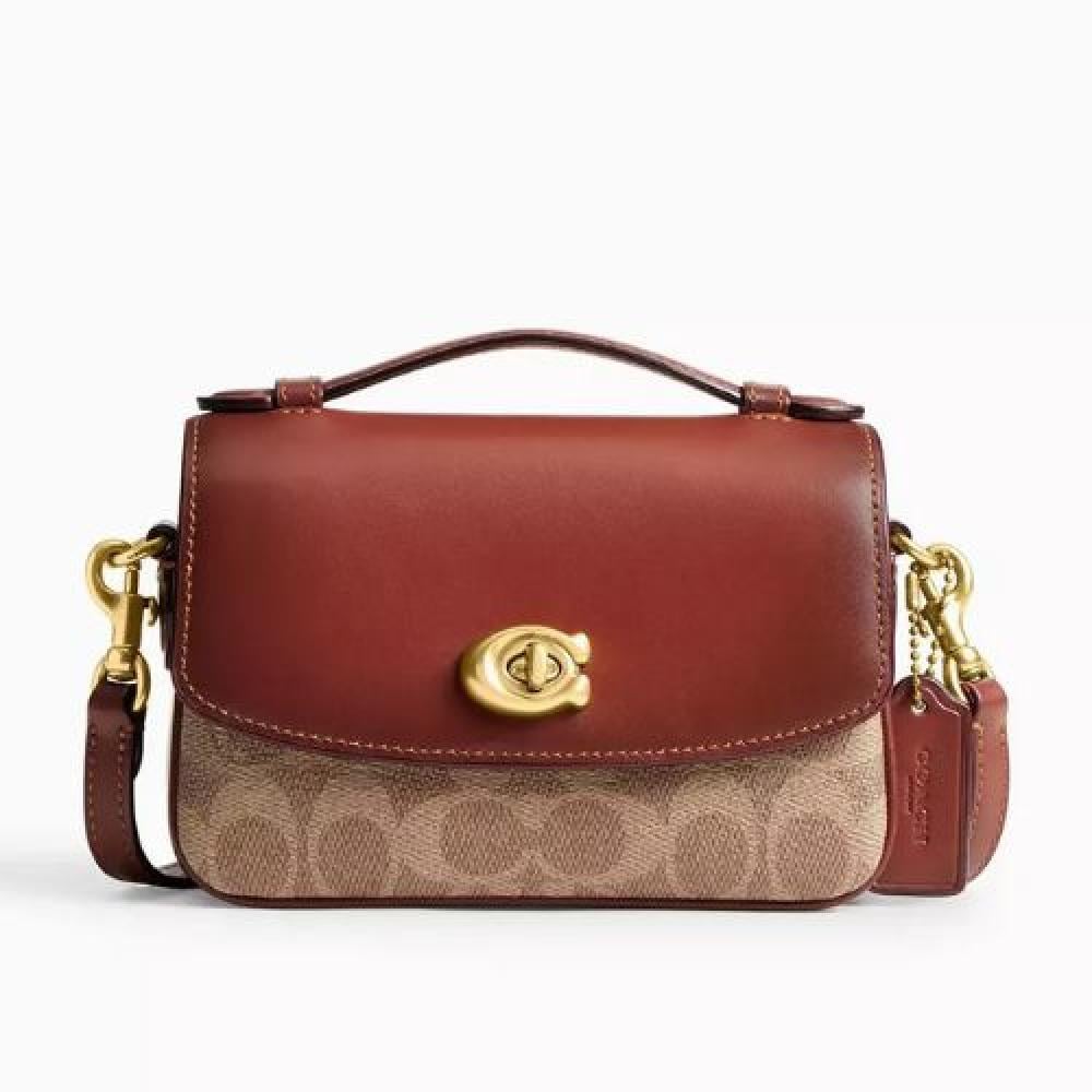 حقيبة كروس كاسي 17 سم قنب بشعار الماركة وجلد من كوتش