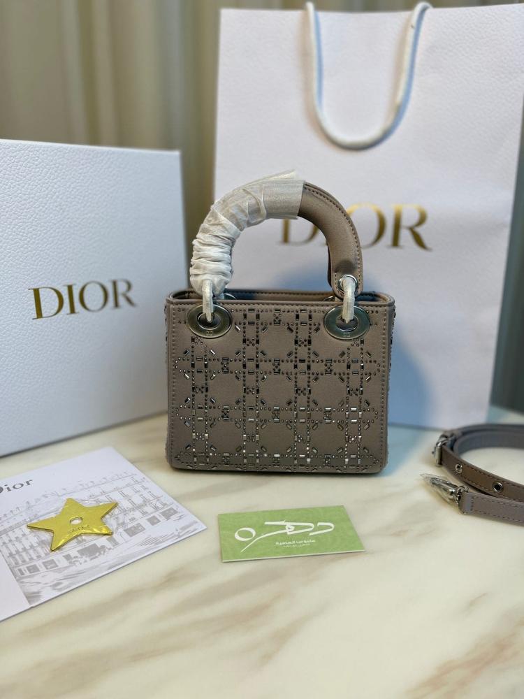 شنطة ديور Mini Lady كرستال - فضي مقاس 17