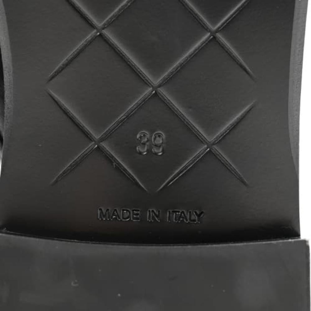 شبشب شانيل جلد مبطن - أسود