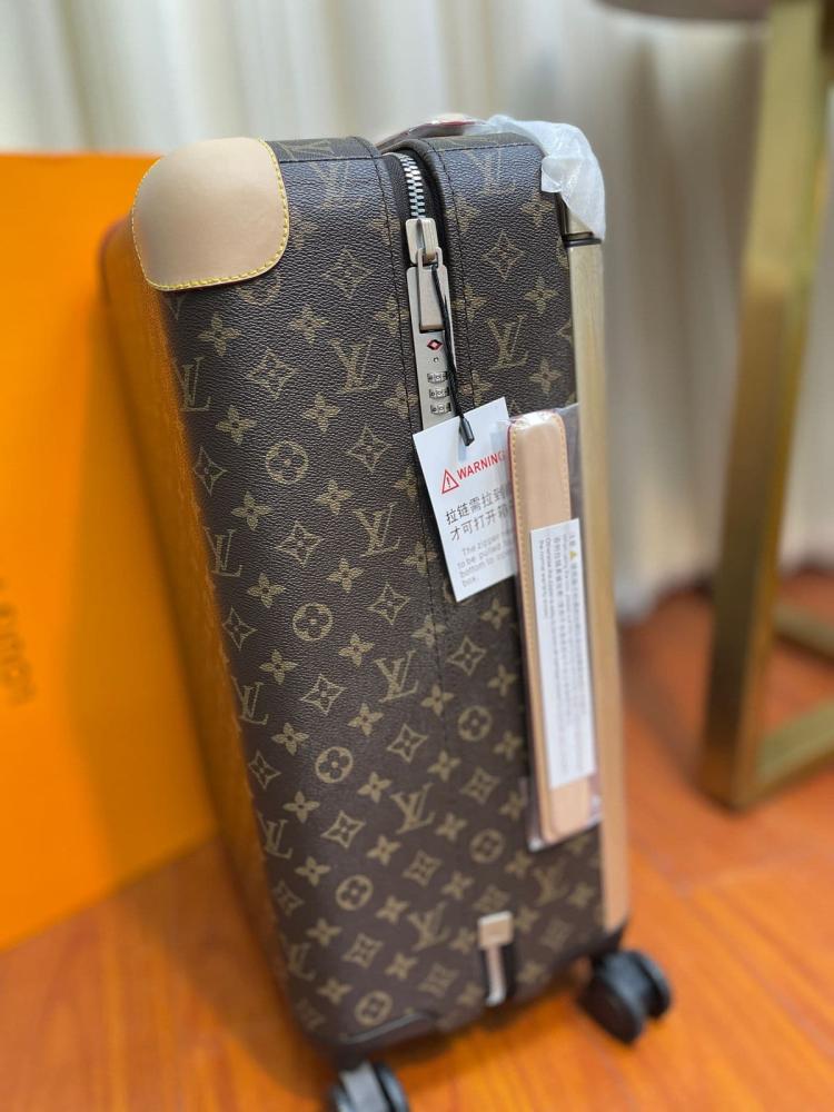 شنطة سفر لويس فيتون Horizon 55 M23203