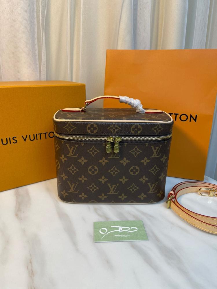 حقيبة نايس فانيتي من لويس فيتون - مقاس 24