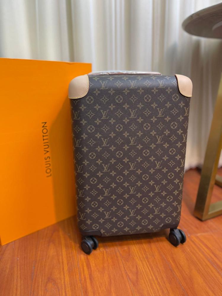 شنطة سفر لويس فيتون Horizon 55 M23203