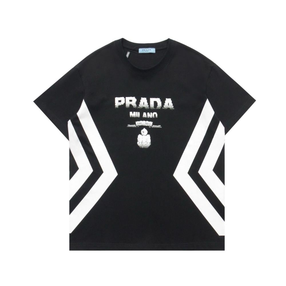 تي شيرت بشعار برادا ميلانو مطبوع