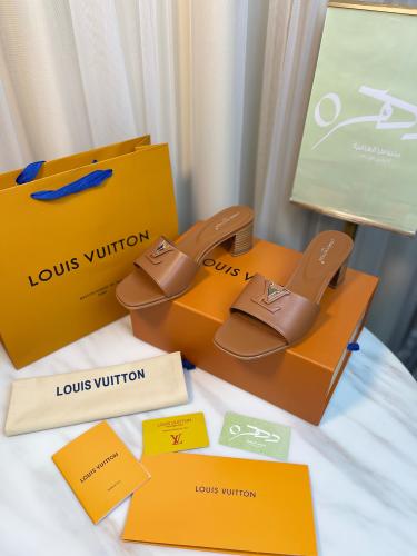 حذاء كابري ميول من LV