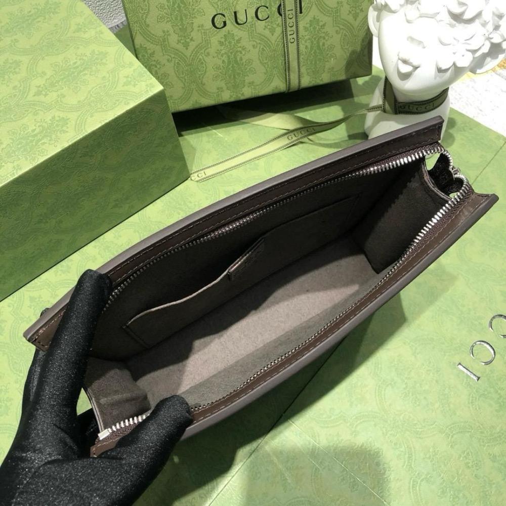 باوتش قوتشي جي جي سوبريم بشريط زيتي وأحمر - بني