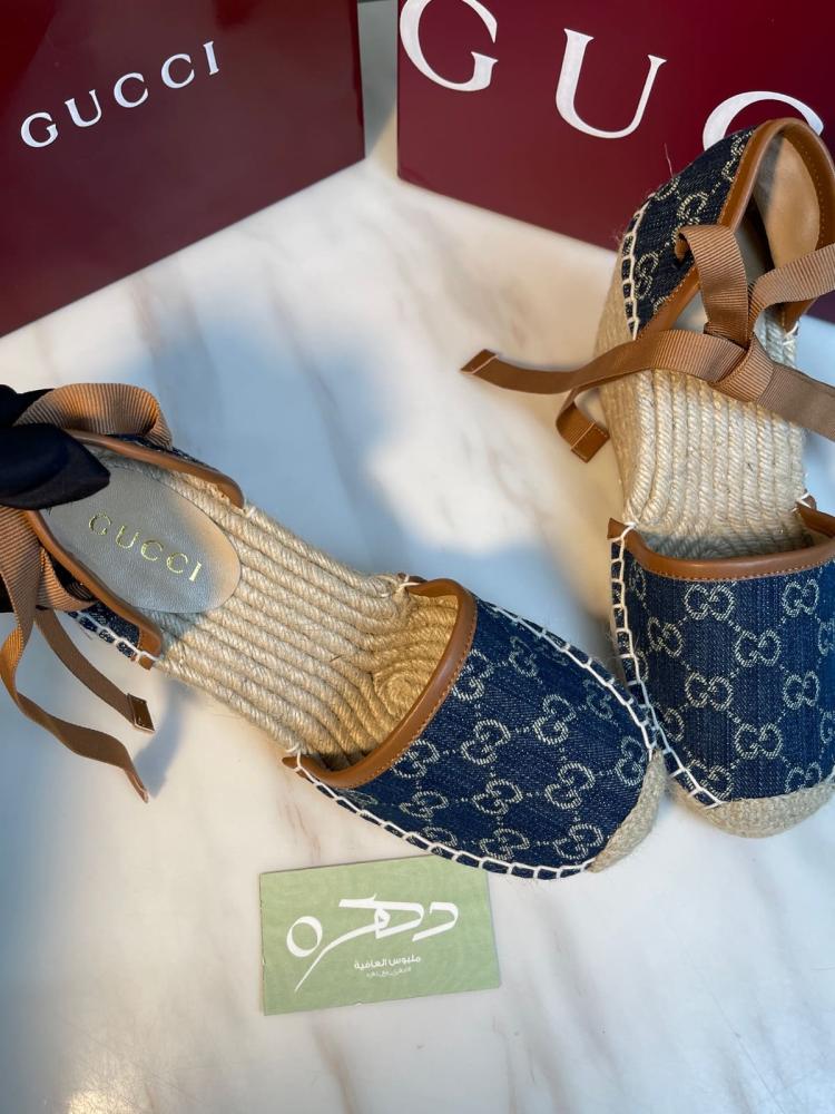 صندل "Pilar Double G" من غوتشي للنساء