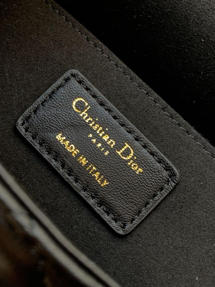 شنطة ليدي ديور - اسود