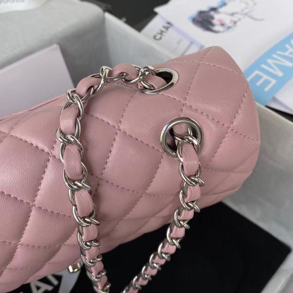 حقيبة شانيل كلاسيك 25.5 سم - وردي باهت