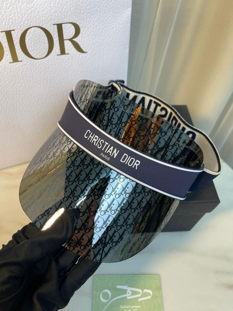 قبعة ديور الشمسية DIORCLUB V1 بمقاس قابل للتعديل