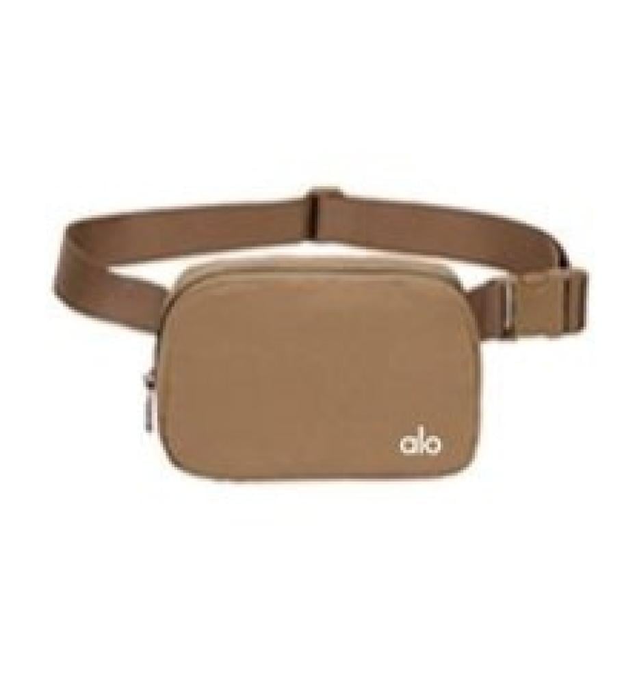 حقيبة خصر وكتف ايفري وير من ALO YOGA