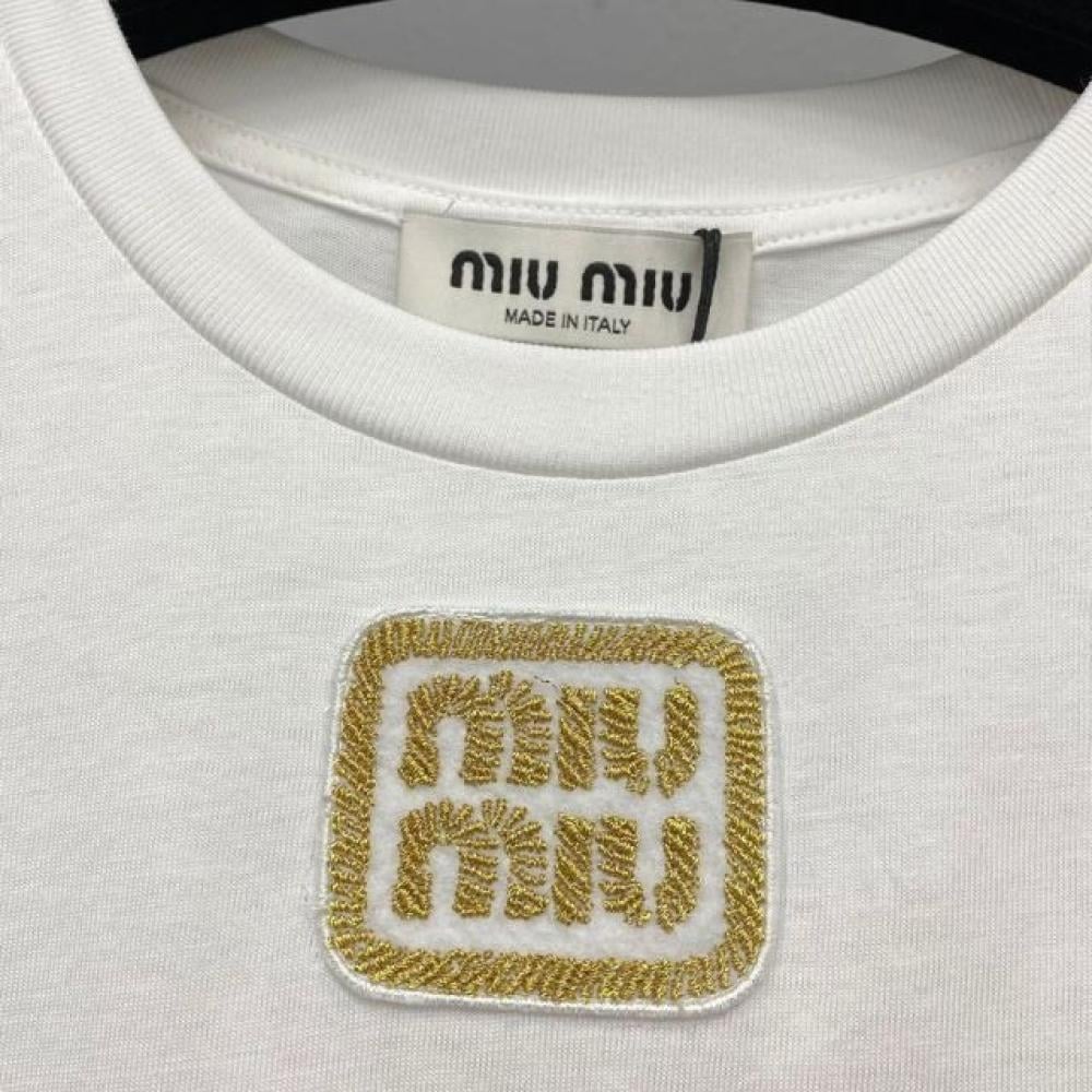 تي شيرت قطن برقعة شعار ميو ميو