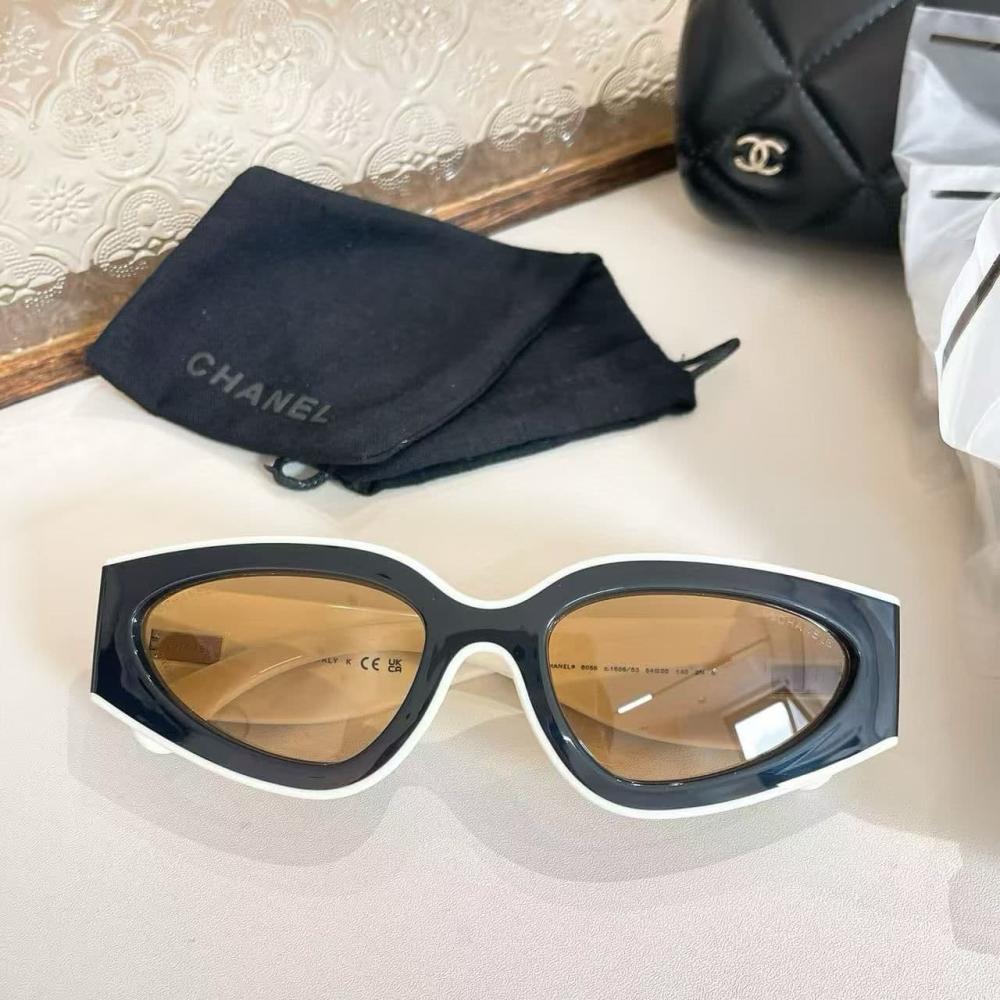 نظارة شمسية شانيل Cat Eye